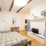Apartamento Molinari House Diamond - Raffinato In Centro - Free Ztl Modena